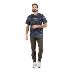 Cargo-Hose Sixth June image-0