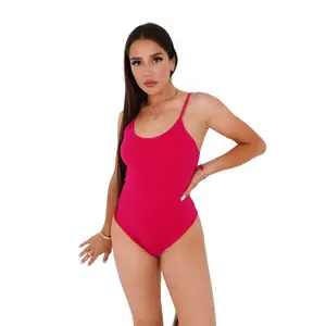 Rózsaszín mintás pántos bodyn, női logóval Sixth June image-1