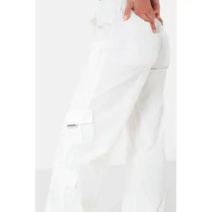 Pantalones cargo fluidos forrados mujer Sixth June image-4