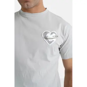 T-shirt con cuore ricamato Sixth June image-3