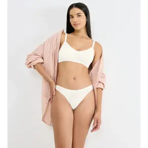 Women's thong Sloggi Zero Feel Pure image-3