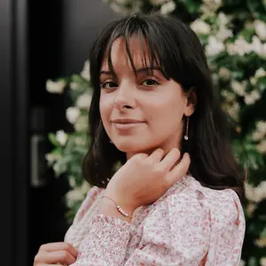 Collier bracelet et boucles d'oreille en pierre howlite femme Sloya Piana image-3