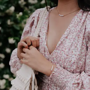 Collier bracelet et boucles d'oreille en pierre howlite femme Sloya Piana image-6