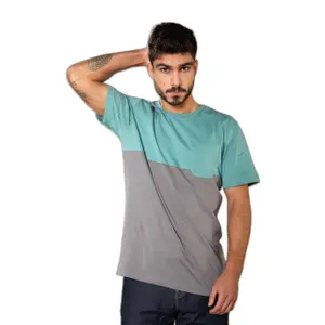 T-shirt with two-colored pocket Snap Climbing image-1