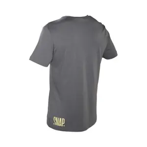 Camiseta con bolsillo monocromática Snap Climbing image-2