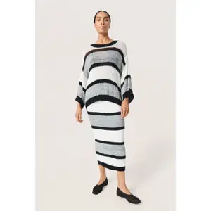 Woman sweater Soaked in Luxury Rohanna image-1