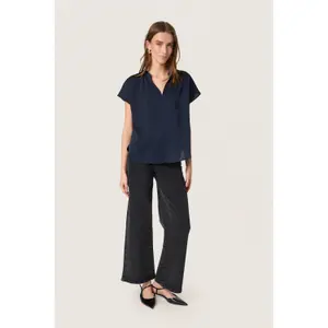 Γυναικείο T-shirt Soaked in Luxury SLParis image-2