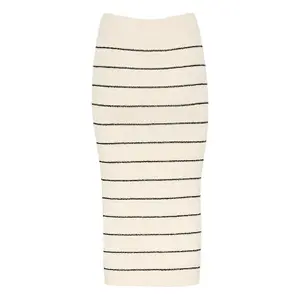 Women's skirt Soaked in Luxury Winta image-1