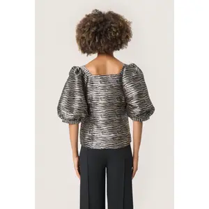 Women's blouse Soaked in Luxury Elowen image-4