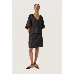 Women's blouse Soaked in Luxury Cahlina image-1