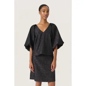 Women's blouse Soaked in Luxury Cahlina image-2
