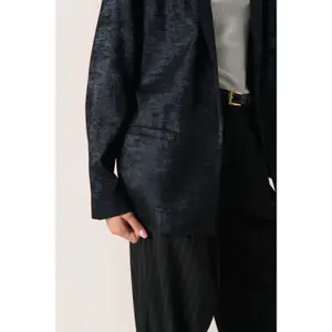 Women's blazer Soaked in Luxury Elvie image-5
