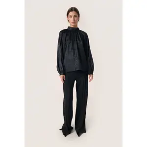 Women's blouse Soaked in Luxury Elvie image-1