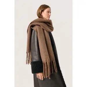 Women's scarf Soaked in Luxury Hinya image-3