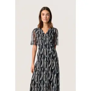 Women's dress Soaked in Luxury SLAvetta image-4