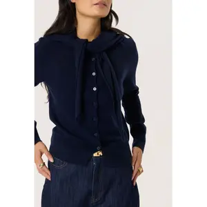 Women's vest Soaked in Luxury Molina image-3