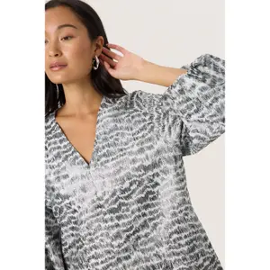 Women's dress Soaked in Luxury Pricilla image-6