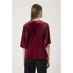 Women's T-shirt Soaked in Luxury Velera image-4