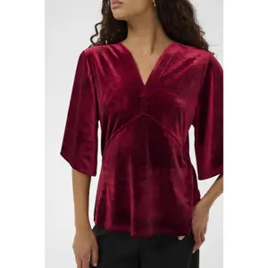 Women's T-shirt Soaked in Luxury Velera image-6