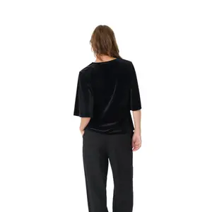 Women's T-shirt Soaked in Luxury Velera image-4
