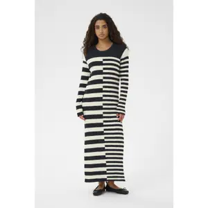 Women's dress Soaked in Luxury Zillia image-1