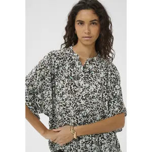 Women's blouse Soaked in Luxury Arjana image-5
