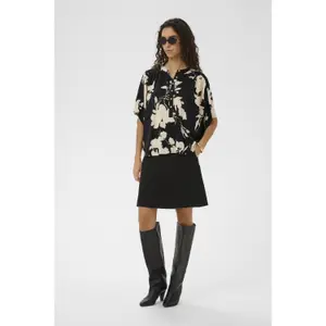 Women's blouse Soaked in Luxury Arjana image-2