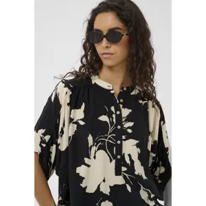 Women's blouse Soaked in Luxury Arjana image-5