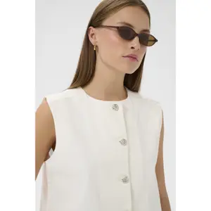 Women's vest Soaked in Luxury Rina image-6