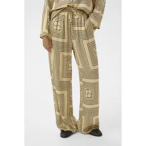 Women's Trousers Soaked in Luxury SLEvilia image-2