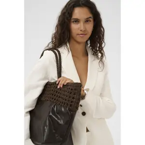 Damestas Soaked in Luxury Tagea image-5