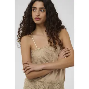 Women's tank top Soaked in Luxury Columbine image-5