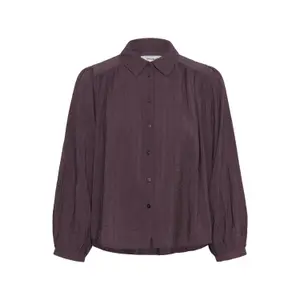 Woman's shirt Soaked in Luxury Pinatubo image-0
