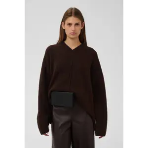 Women's V-neck sweater Soaked in Luxury Slbean image-5