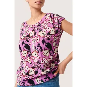 T-shirt femme Soaked in Luxury Zaya image-3