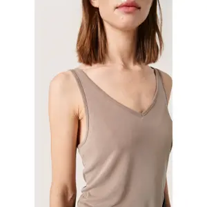 Tampo do tanque feminino Soaked in Luxury Columbine image-5