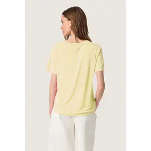 T-shirt  feminino Soaked in Luxury Columbine image-3
