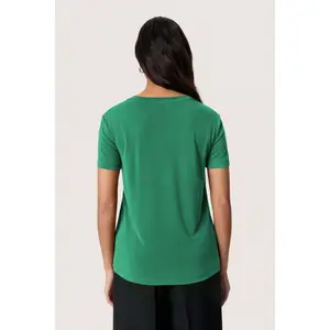 T-shirt  feminino Soaked in Luxury Columbine image-3