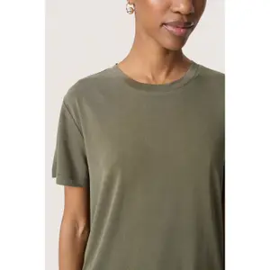 T-shirt de mulher Soaked in Luxury Columbine Crew image-6