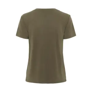 T-Shirt Soaked in Luxury Columbine image-2