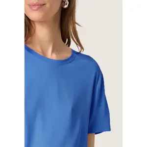 T-shirt  feminino Soaked in Luxury Columbine image-5