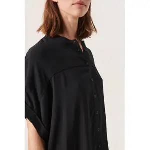 Woman's shirt Soaked in Luxury Helia image-3