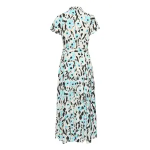 Vestuário feminino Soaked in Luxury Arjana Boho Campaign image-2