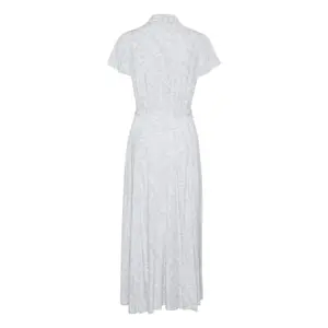 Vestuário feminino Soaked in Luxury Arjana Boho Campaign image-2