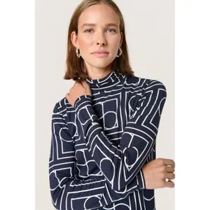 Jersey de cuello alto para mujer Soaked in Luxury Hanadi image-5