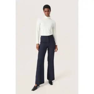 Women's Trousers Soaked in Luxury Corinne image-2