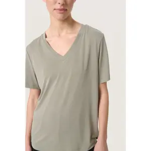 T-shirt com decote em V para mulher Soaked in Luxury Columbine Loose fit image-5