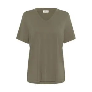 T-Shirt Soaked in Luxury Columbine image-0