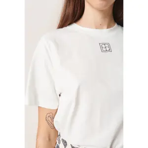 T-shirt de mulher Soaked in Luxury Isa image-5