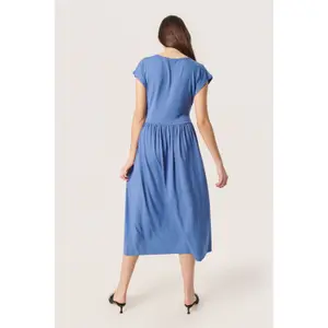 Vestuário feminino Soaked in Luxury Hanadi image-2